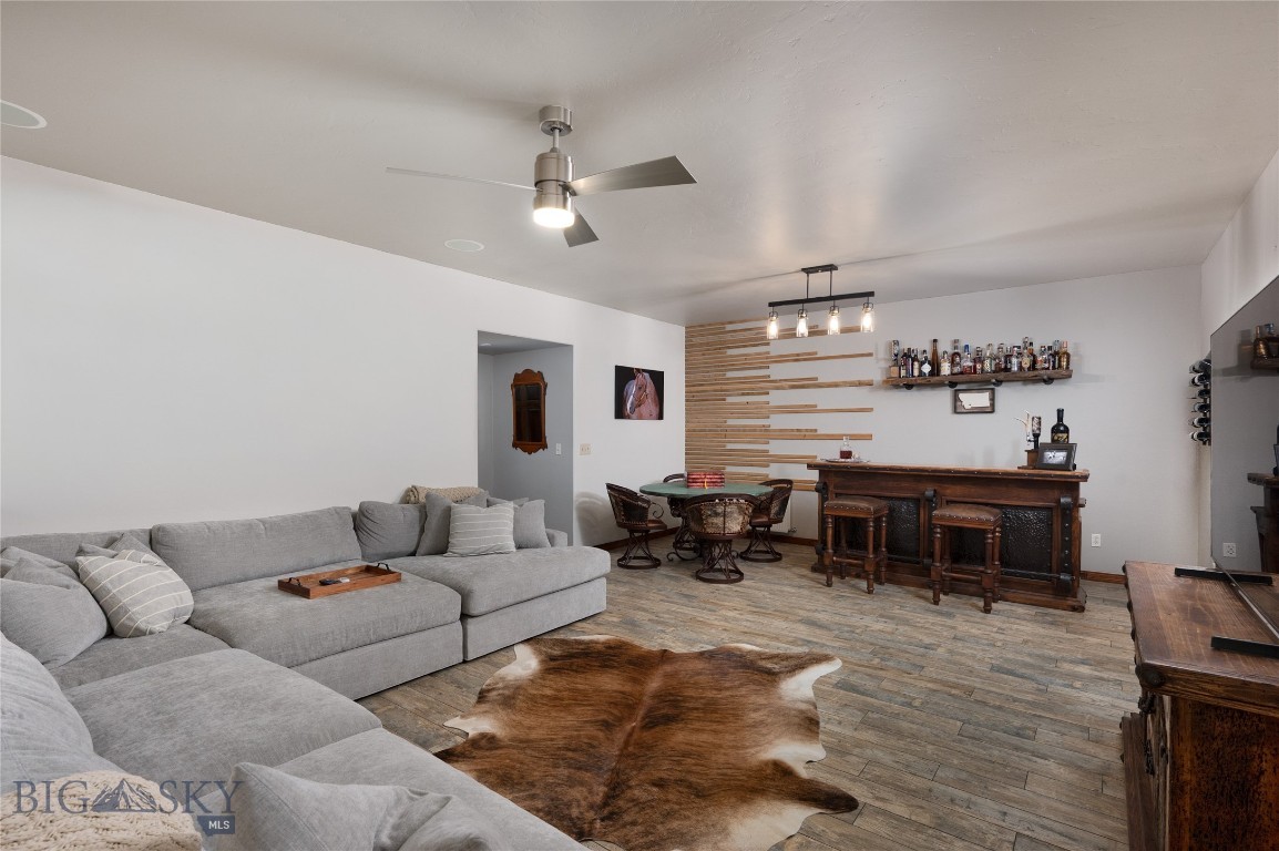 Cedar Meadows - Residential