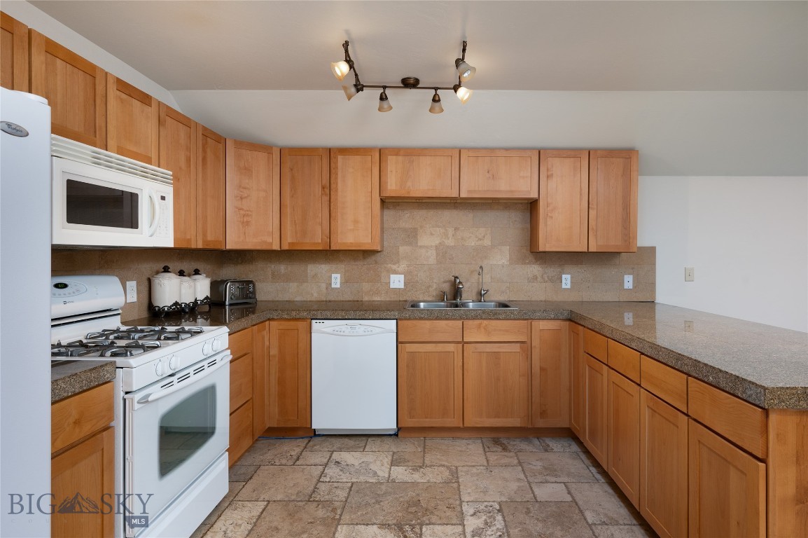 Cedar Meadows - Residential