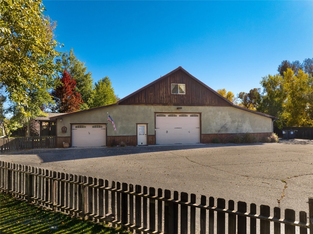 Cedar Meadows - Residential