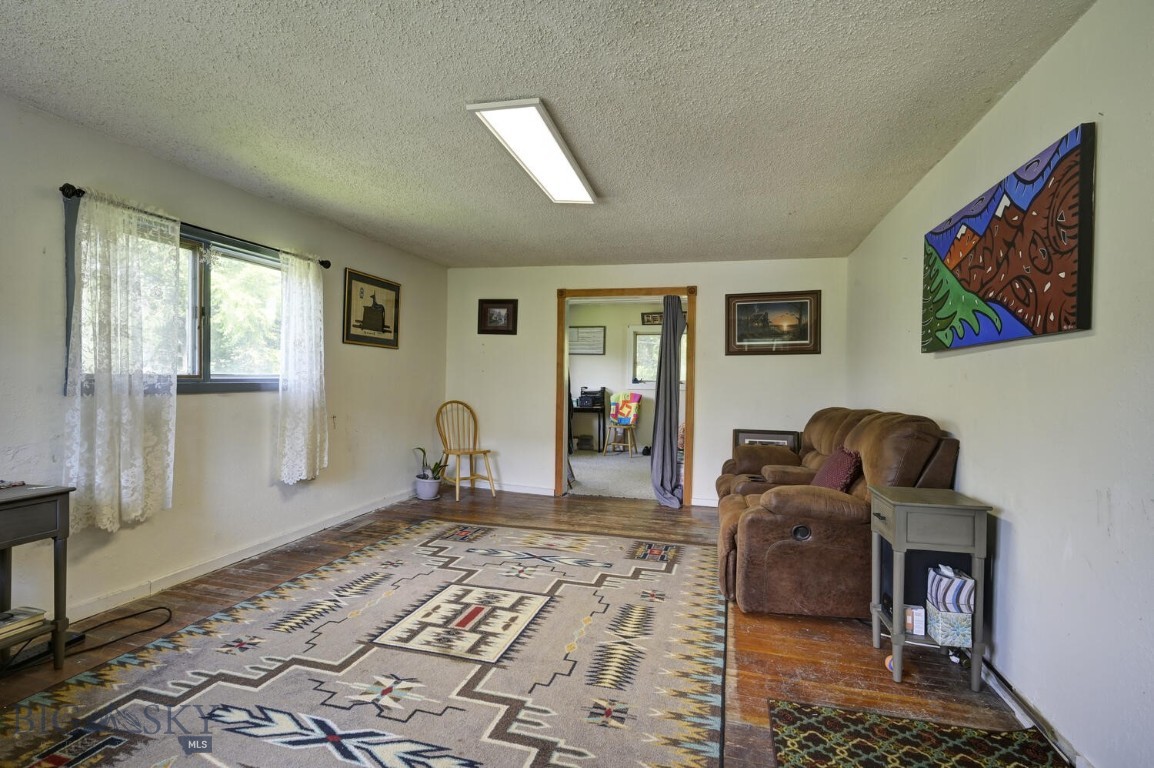 Basin, Montana 59631, United States, 2 Bedrooms Bedrooms, ,1 BathroomBathrooms,Residential,Active,69200