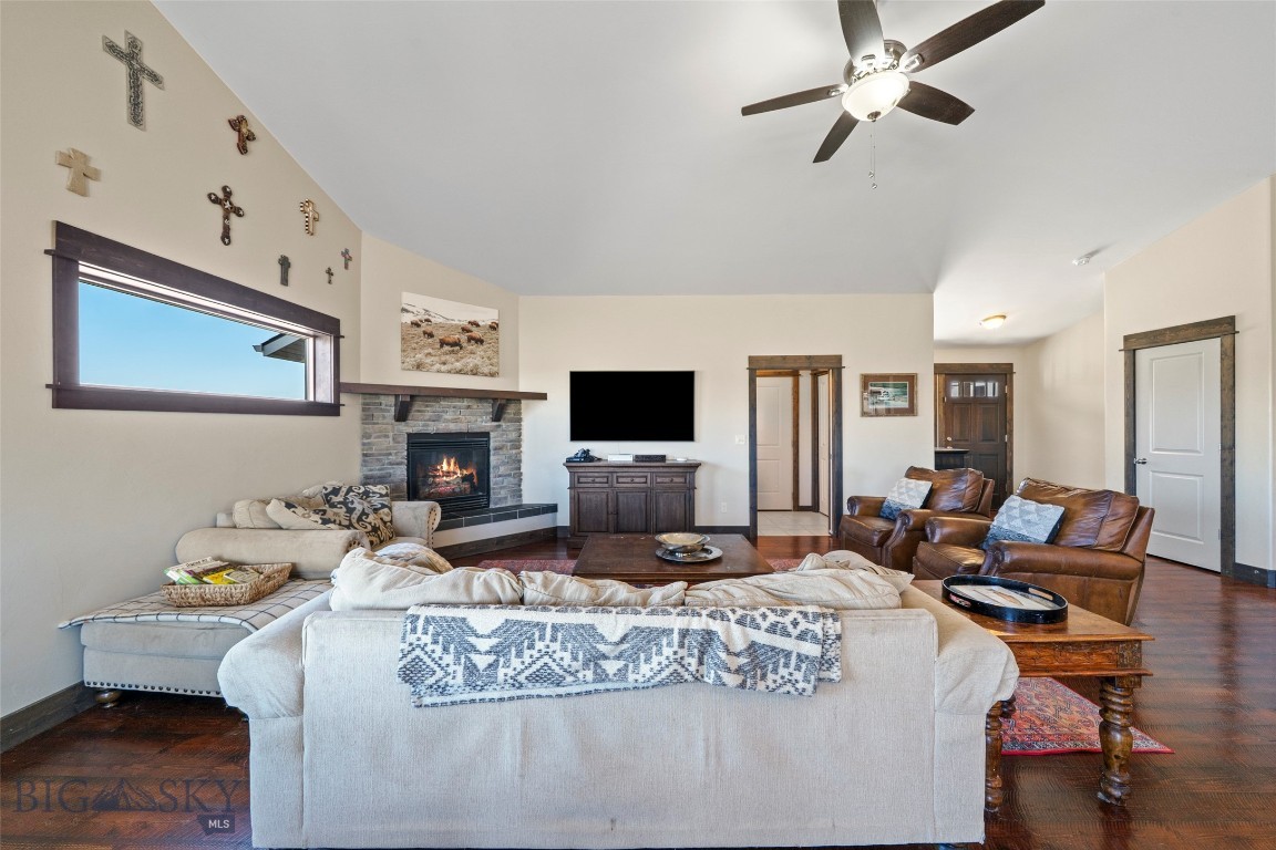 Wheatland Meadows - Residential