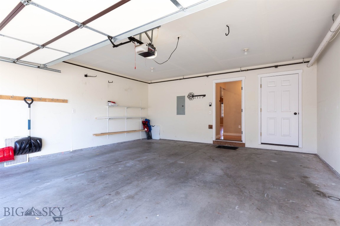 Falcon Hollow - Residential