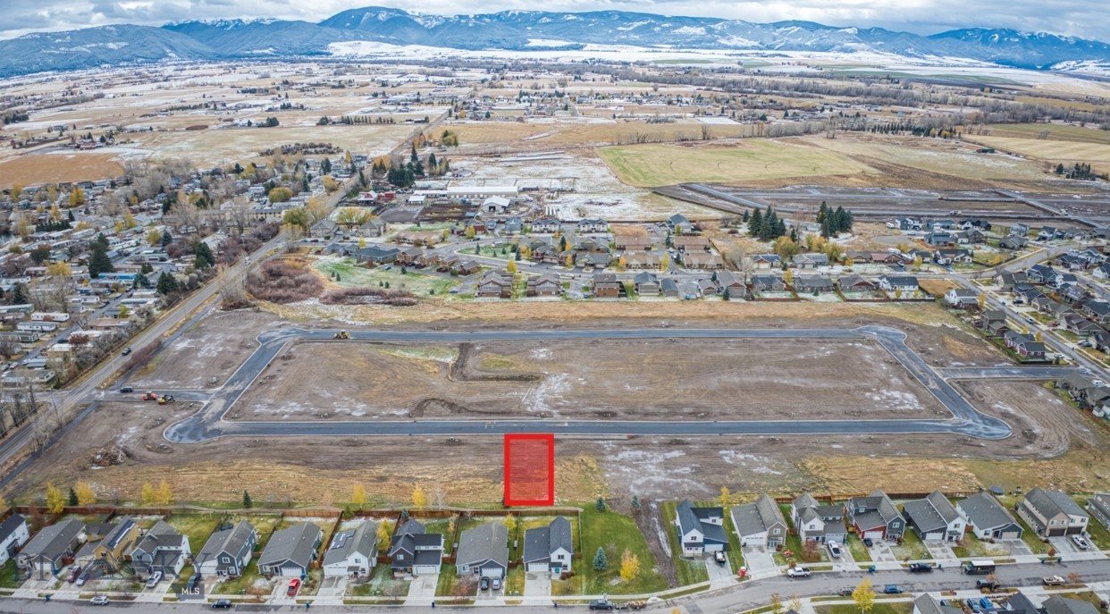 Final Plat complete. New single-family lots ready for building. Located on the west side of Bozeman in the County, 10 minutes from downtown or the Gallatin River. Only 6 lots left!