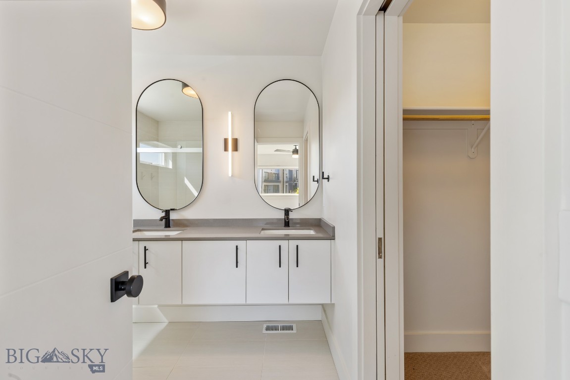 Bozeman, Montana 59718, United States, 3 Bedrooms Bedrooms, ,3 BathroomsBathrooms,Residential,Active,215114