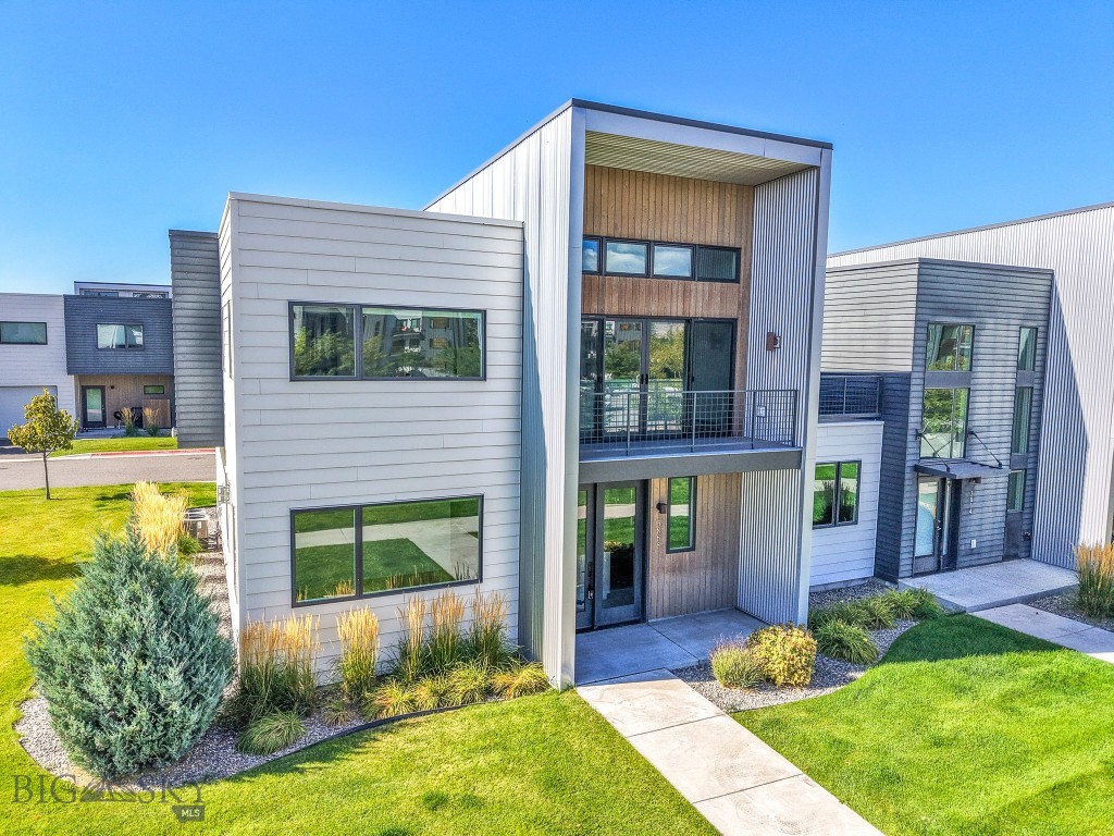 Bozeman, Montana 59718, United States, 3 Bedrooms Bedrooms, ,3 BathroomsBathrooms,Residential,Active,215114