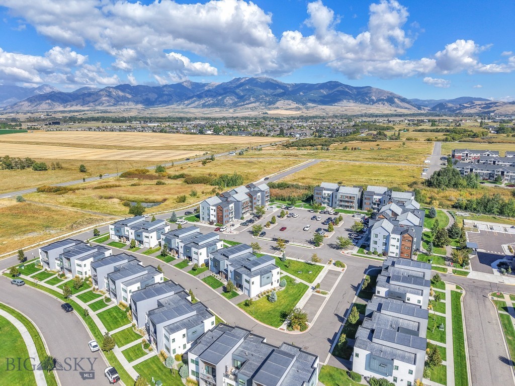 Bozeman, Montana 59718, United States, 3 Bedrooms Bedrooms, ,3 BathroomsBathrooms,Residential,Active,215114