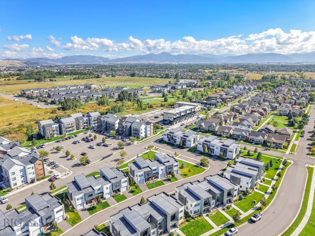 Bozeman, Montana 59718, United States, 3 Bedrooms Bedrooms, ,3 BathroomsBathrooms,Residential,Active,215114