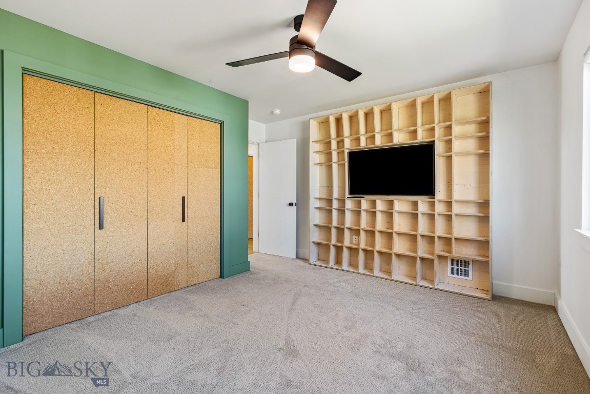 Bozeman, Montana 59718, United States, 3 Bedrooms Bedrooms, ,3 BathroomsBathrooms,Residential,Active,215114