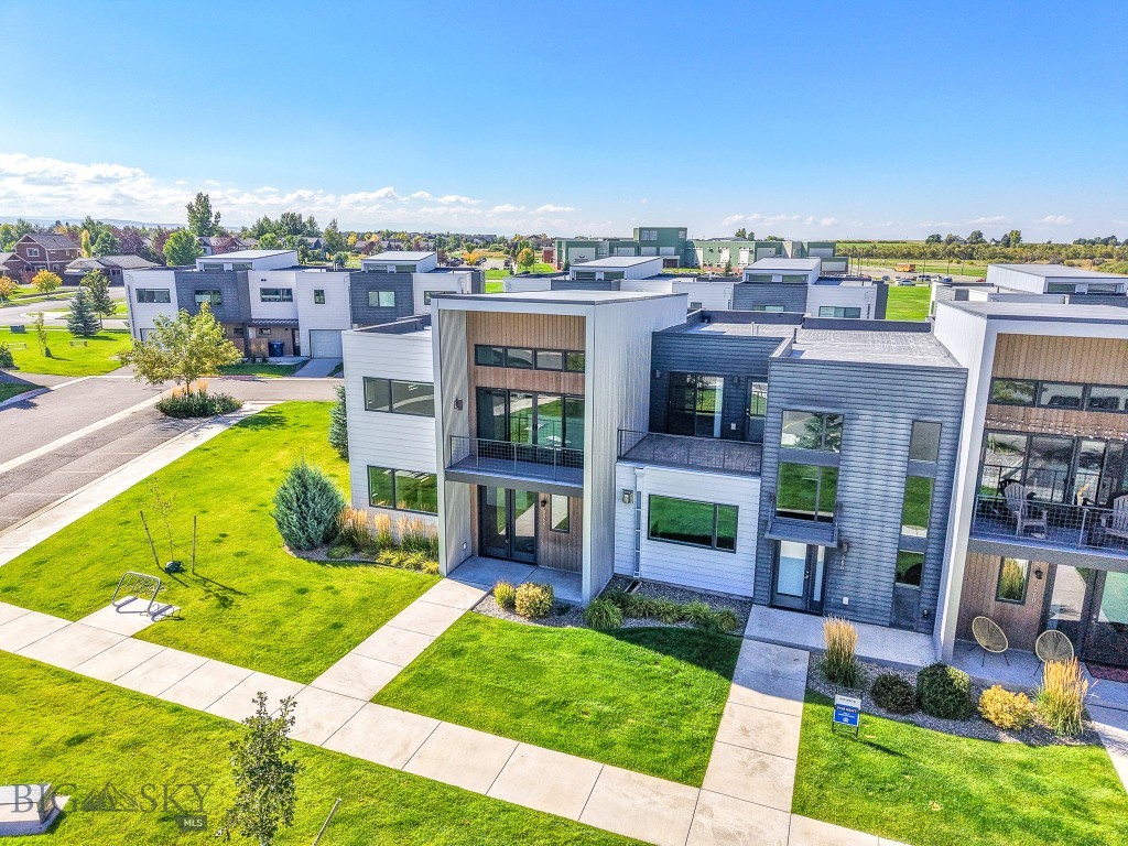 Bozeman, Montana 59718, United States, 3 Bedrooms Bedrooms, ,3 BathroomsBathrooms,Residential,Active,215114