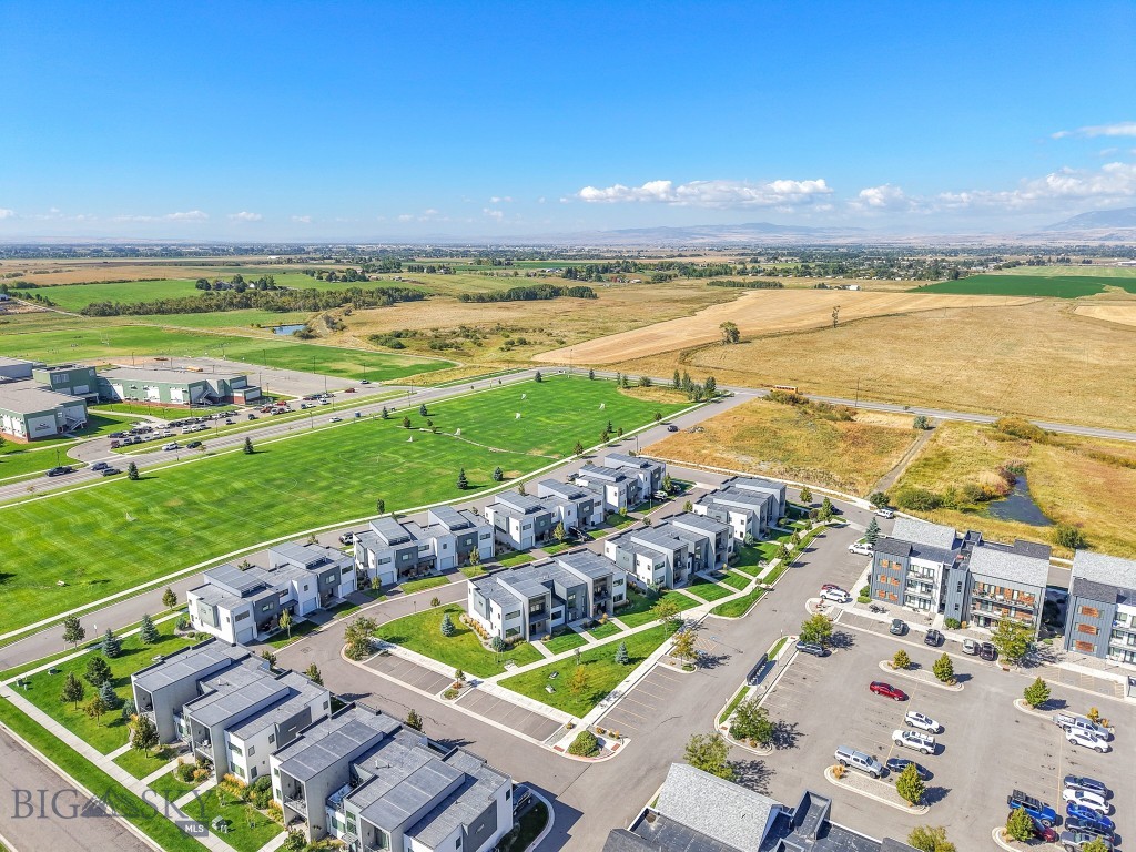 Bozeman, Montana 59718, United States, 3 Bedrooms Bedrooms, ,3 BathroomsBathrooms,Residential,Active,215114