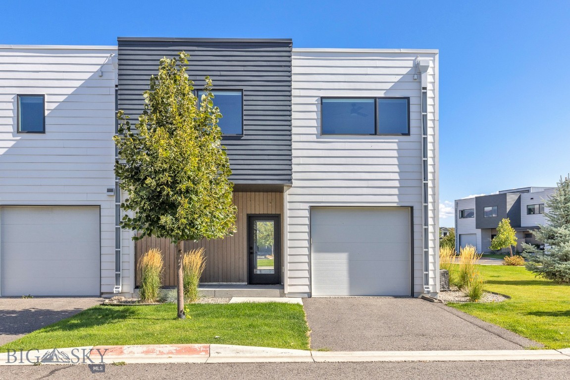 Bozeman, Montana 59718, United States, 3 Bedrooms Bedrooms, ,3 BathroomsBathrooms,Residential,Active,215114