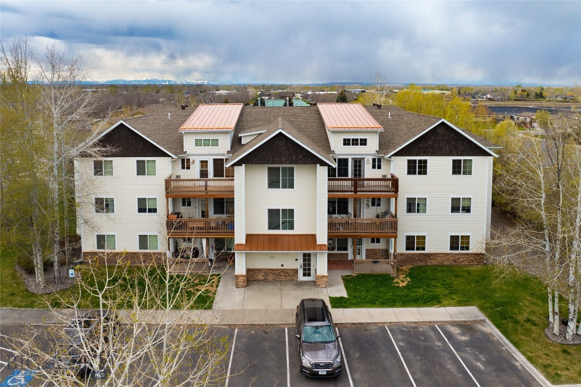 River Rock and Royal Village - Residential