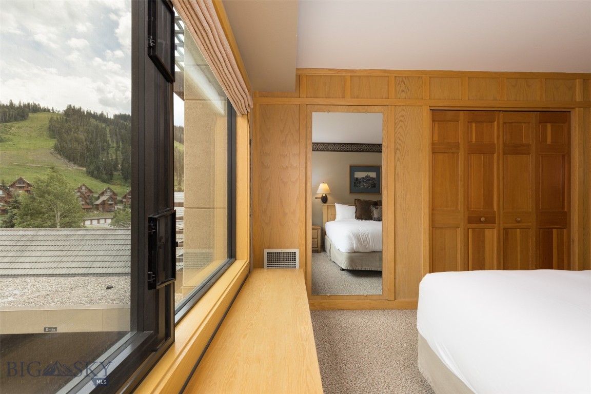 Shoshone Hotel Condos - Residential