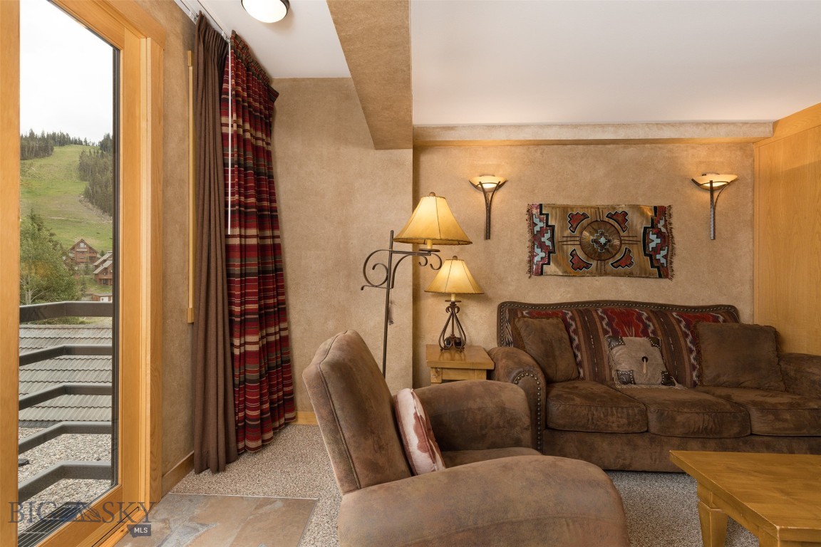 Shoshone Hotel Condos - Residential