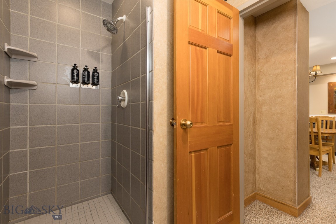 Shoshone Hotel Condos - Residential