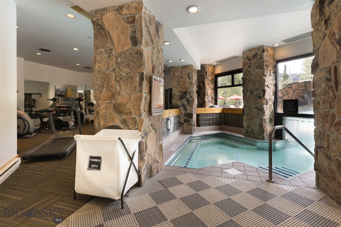 Shoshone Hotel Condos - Residential