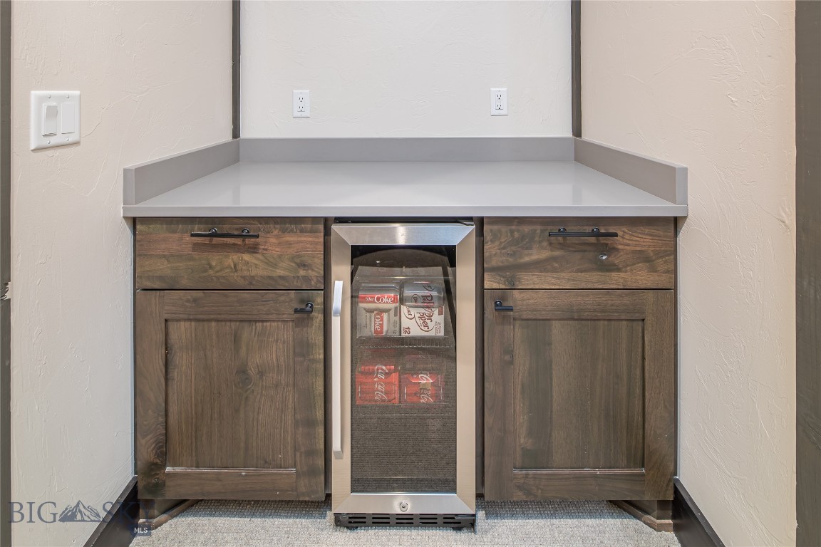 Cascade Ridge Condos - Residential