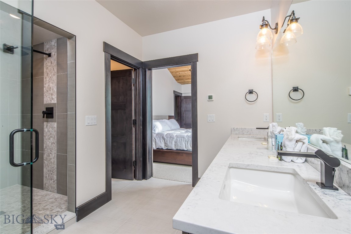 Cascade Ridge Condos - Residential
