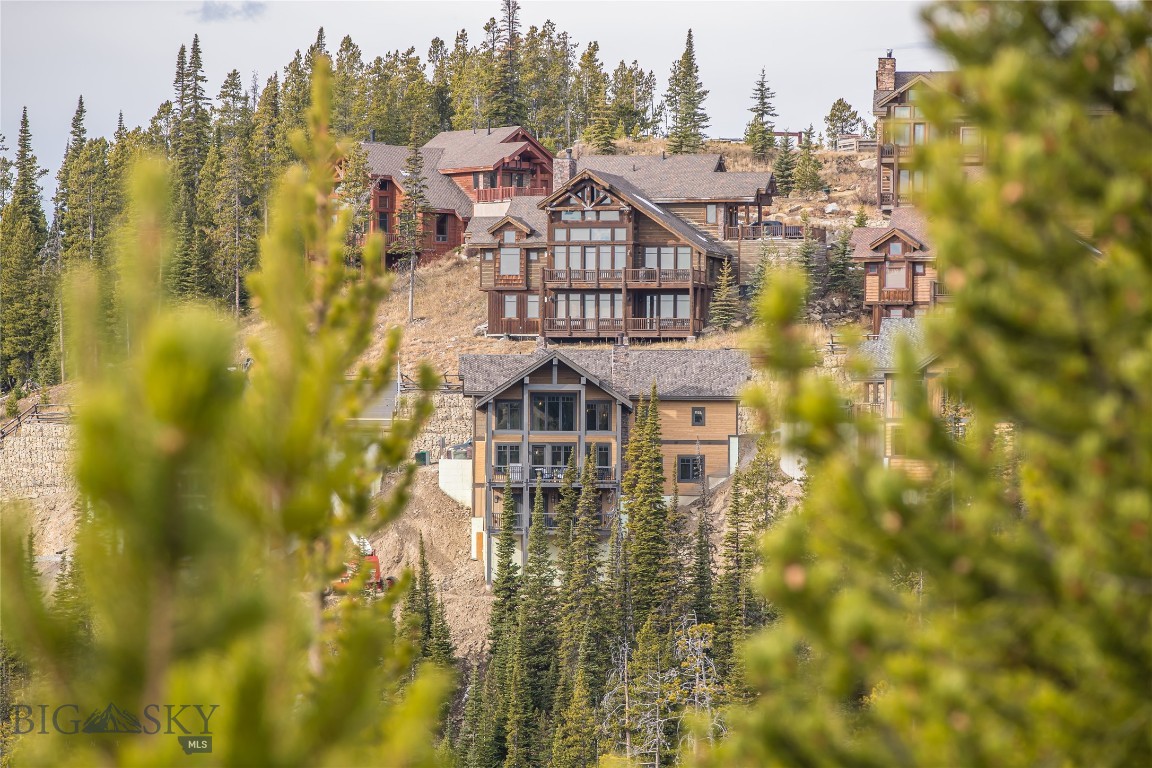Cascade Ridge Condos - Residential