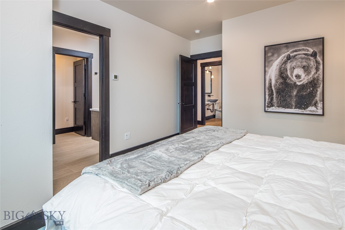 Cascade Ridge Condos - Residential