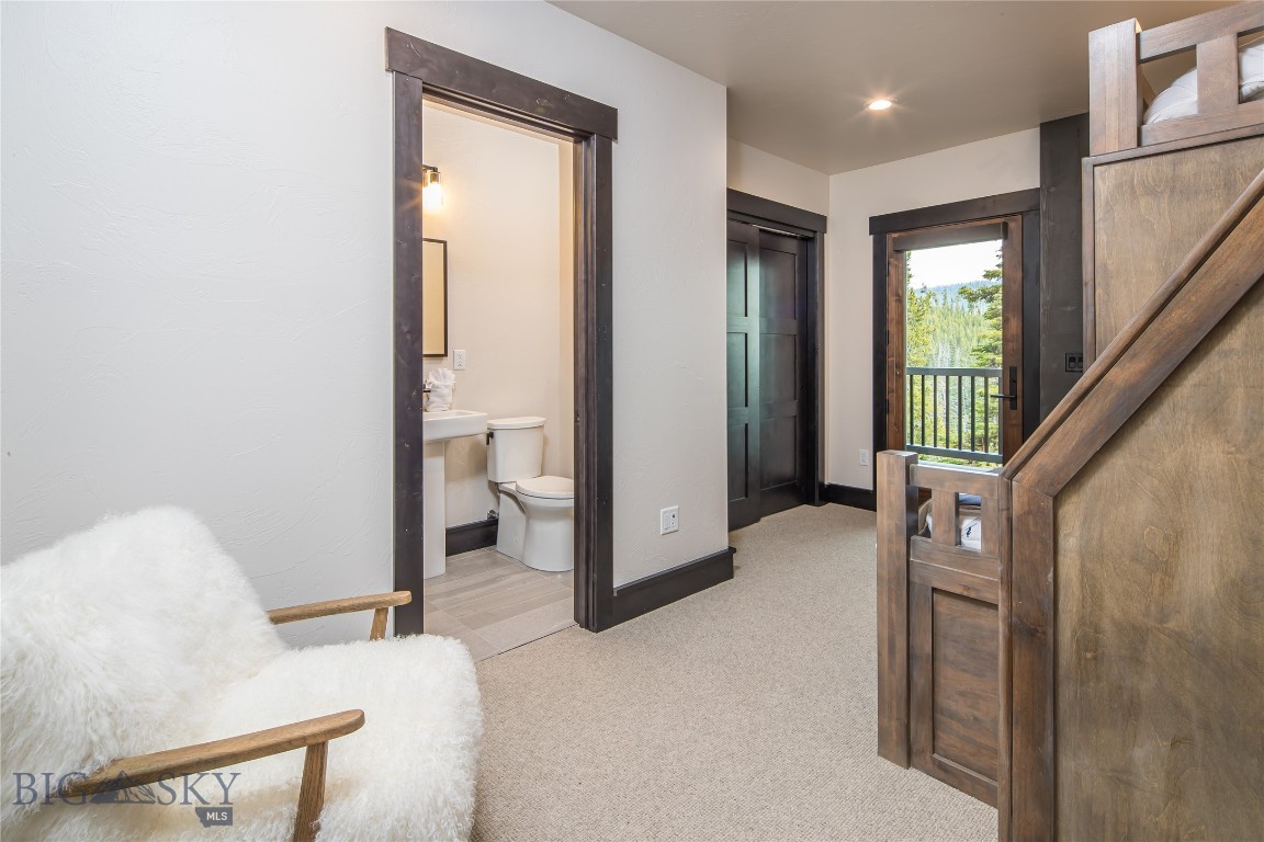 Cascade Ridge Condos - Residential