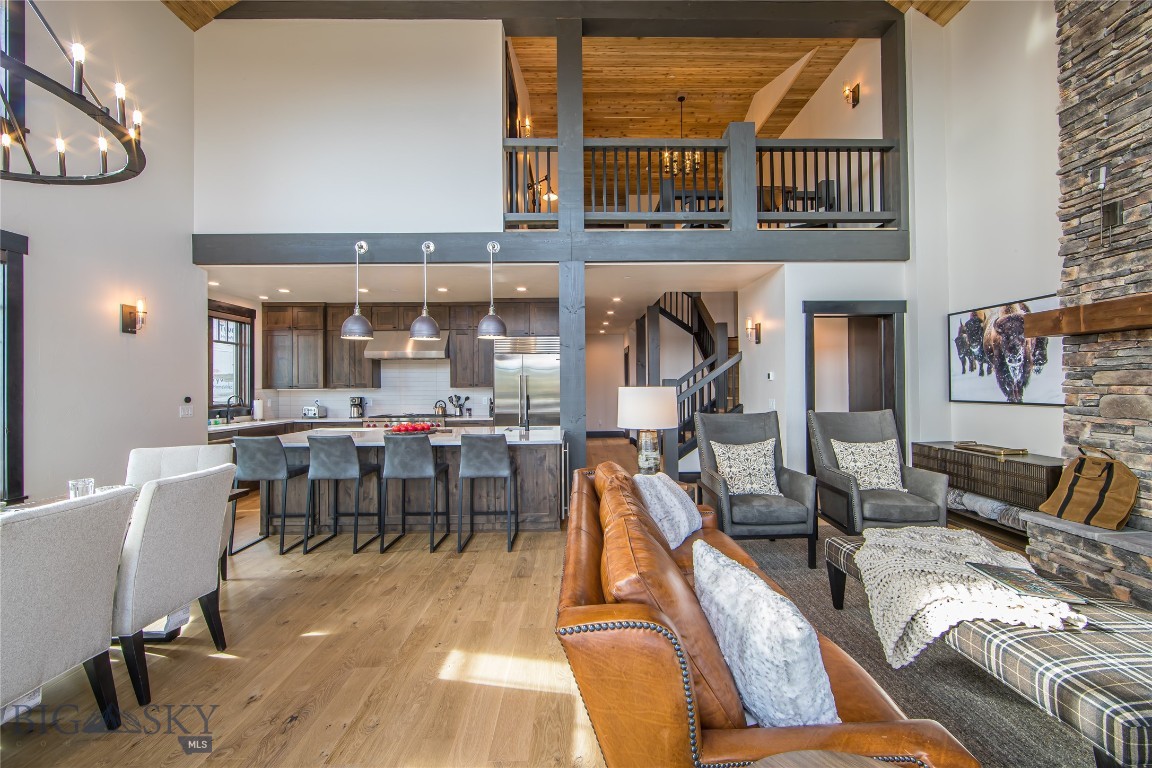 Cascade Ridge Condos - Residential