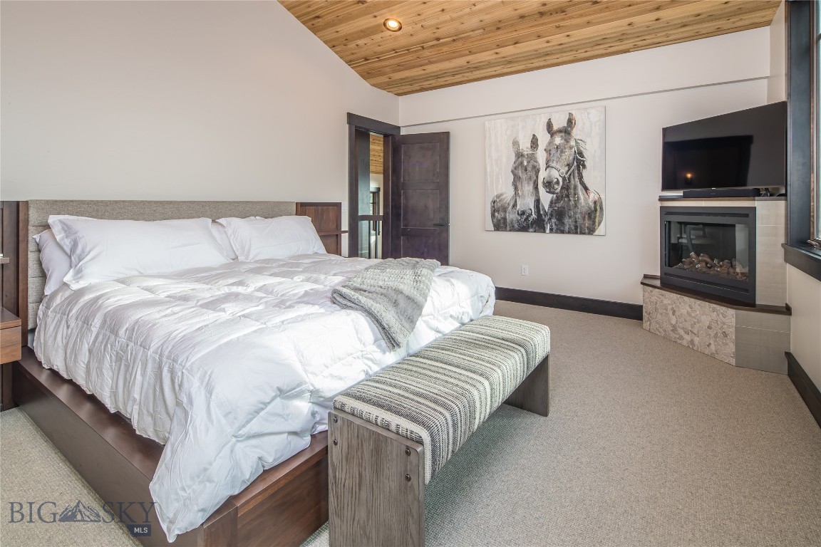 Cascade Ridge Condos - Residential