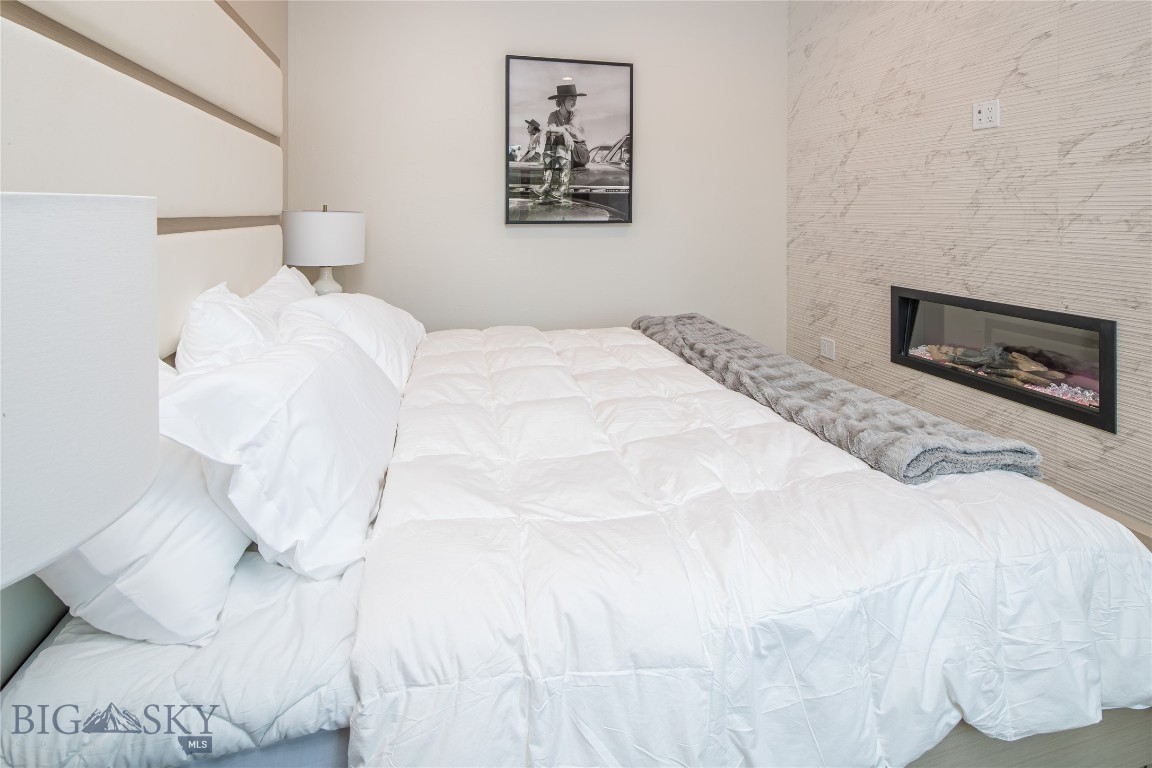 Cascade Ridge Condos - Residential