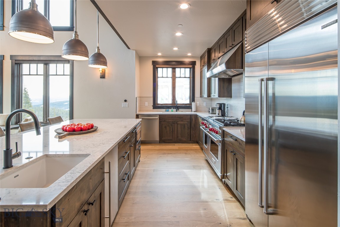 Cascade Ridge Condos - Residential