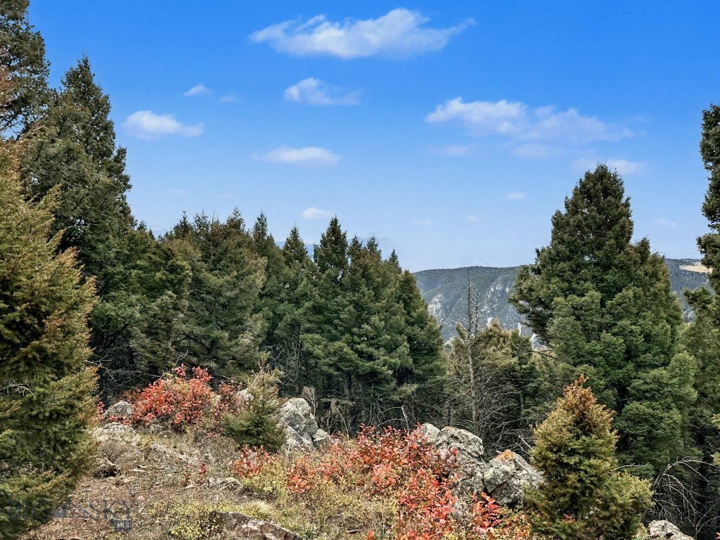 Shining Mountain Unit III - Residential