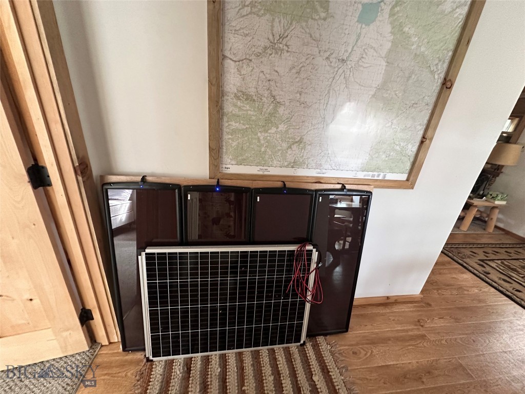 Shining Mountain Unit III - Residential