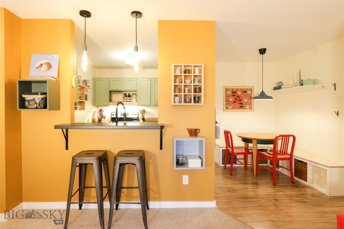 Bronzeleaf Condos - Residential