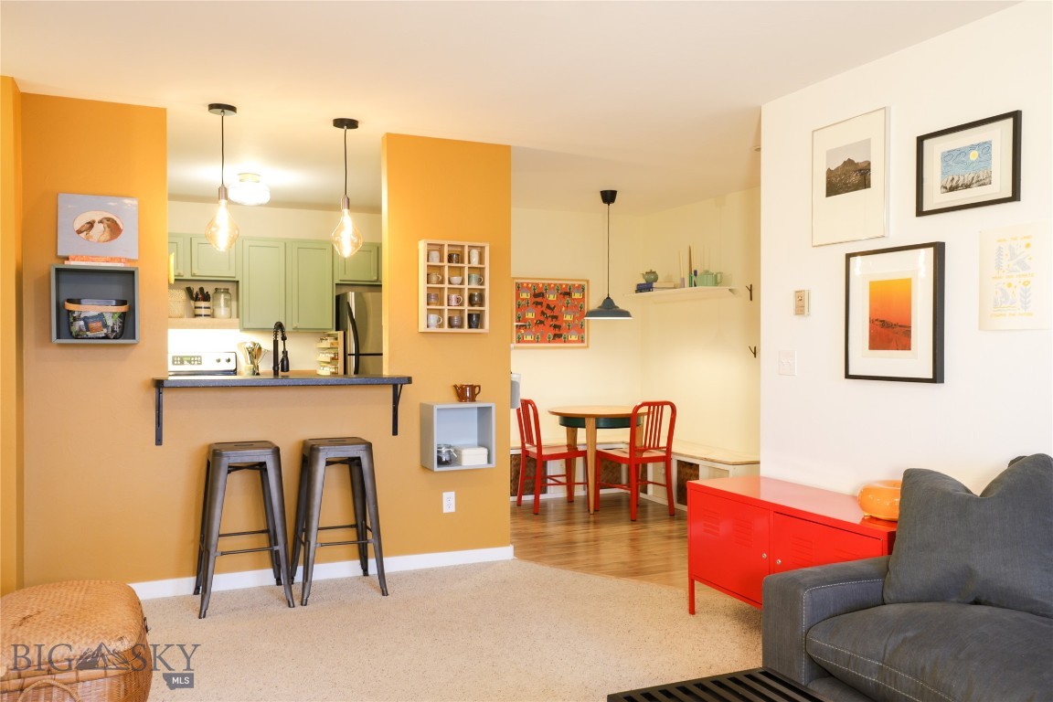 Bronzeleaf Condos - Residential