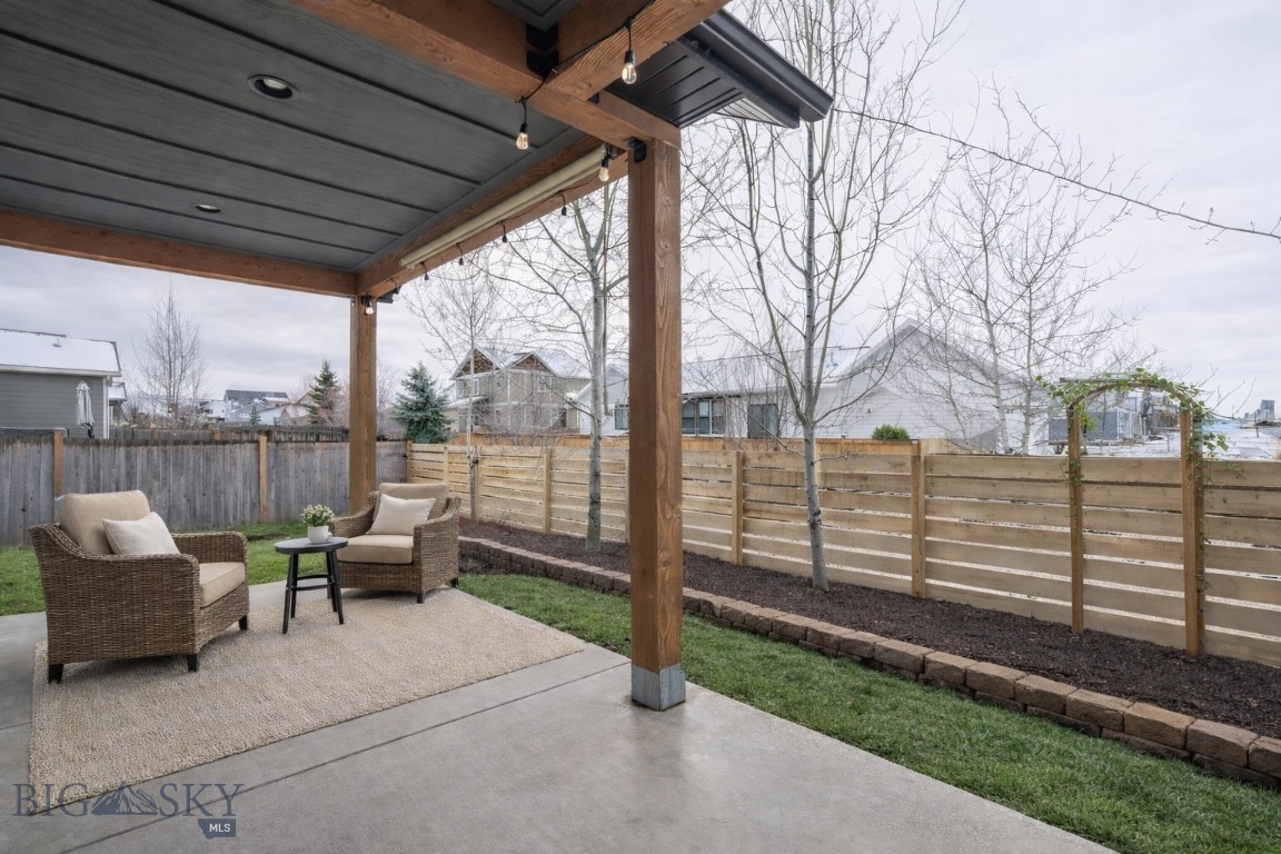 Falcon Hollow - Residential