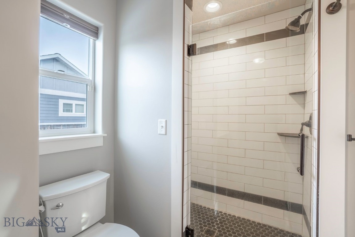 Falcon Hollow - Residential