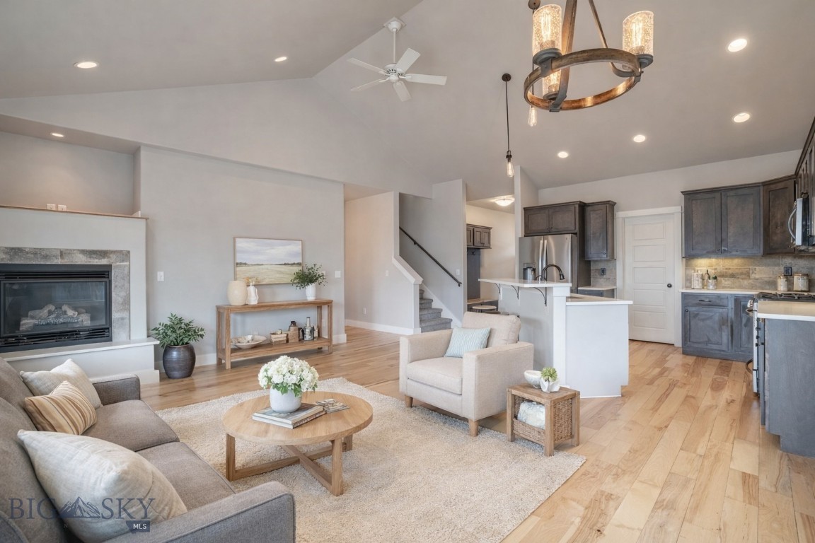 Falcon Hollow - Residential