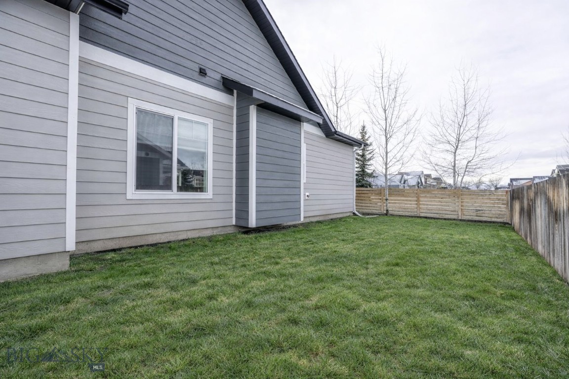 Falcon Hollow - Residential