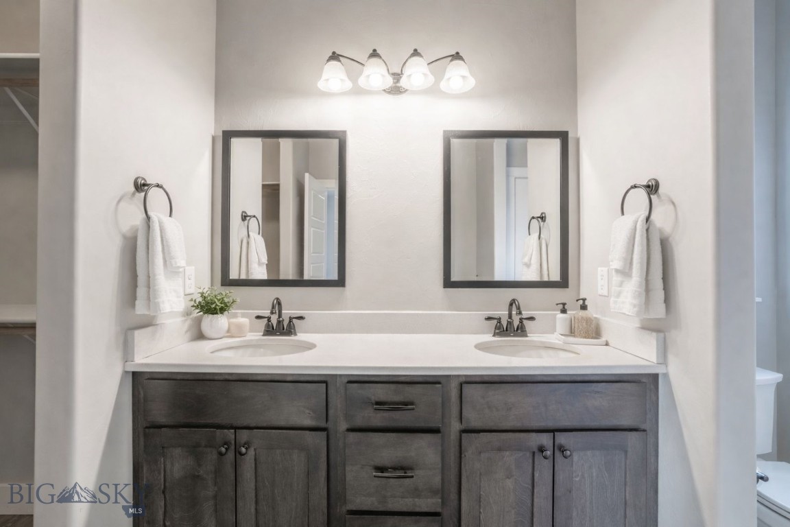 Falcon Hollow - Residential