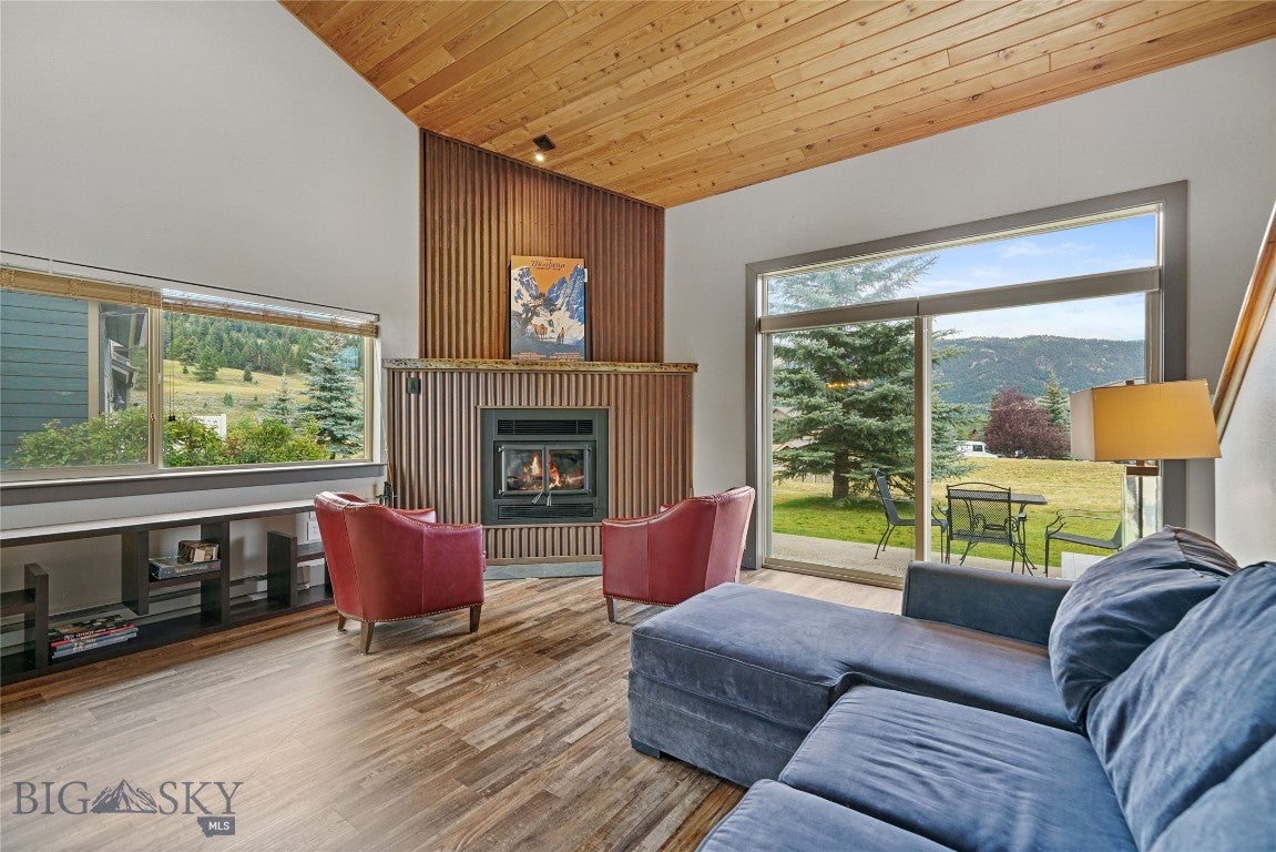 376 Candlelight Meadow Drive