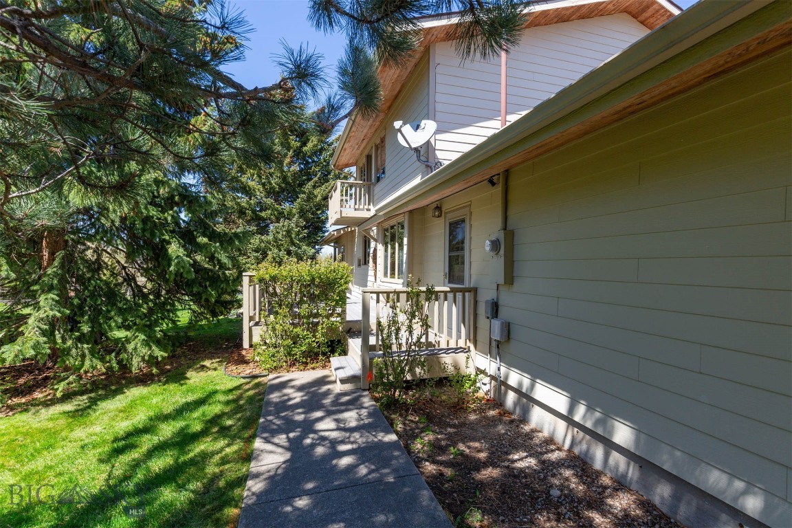 Sour Dough Creek Properties - Residential