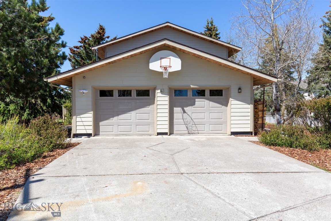 Sour Dough Creek Properties - Residential