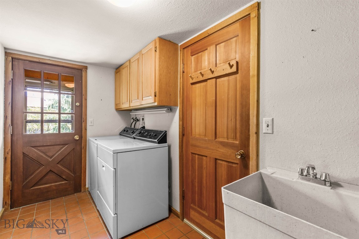 Sour Dough Creek Properties - Residential