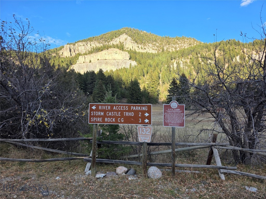 Gallatin Canyon - Land