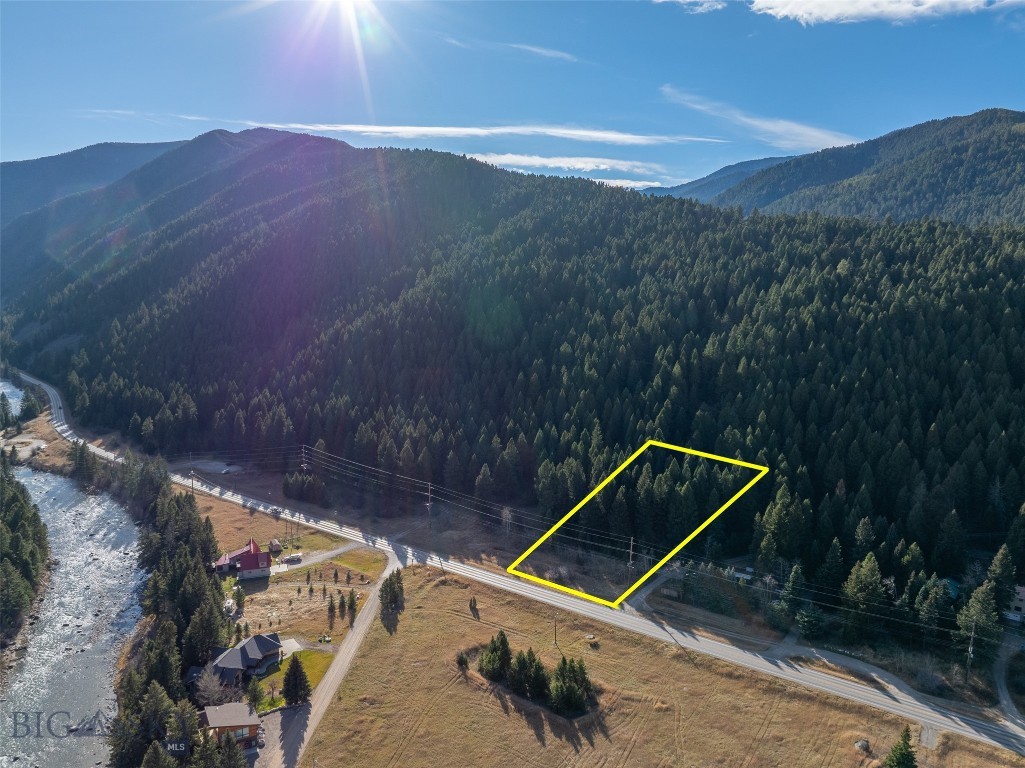 Gallatin Canyon - Land