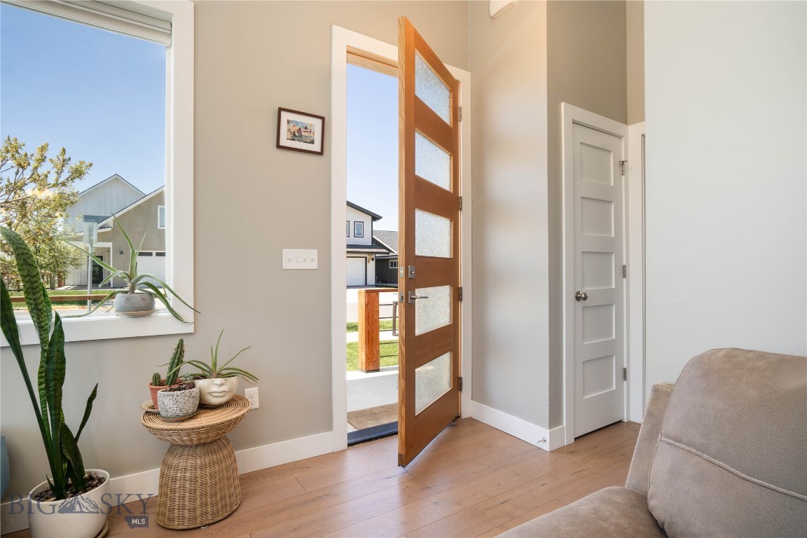 The Lakes at Valley West - Residential