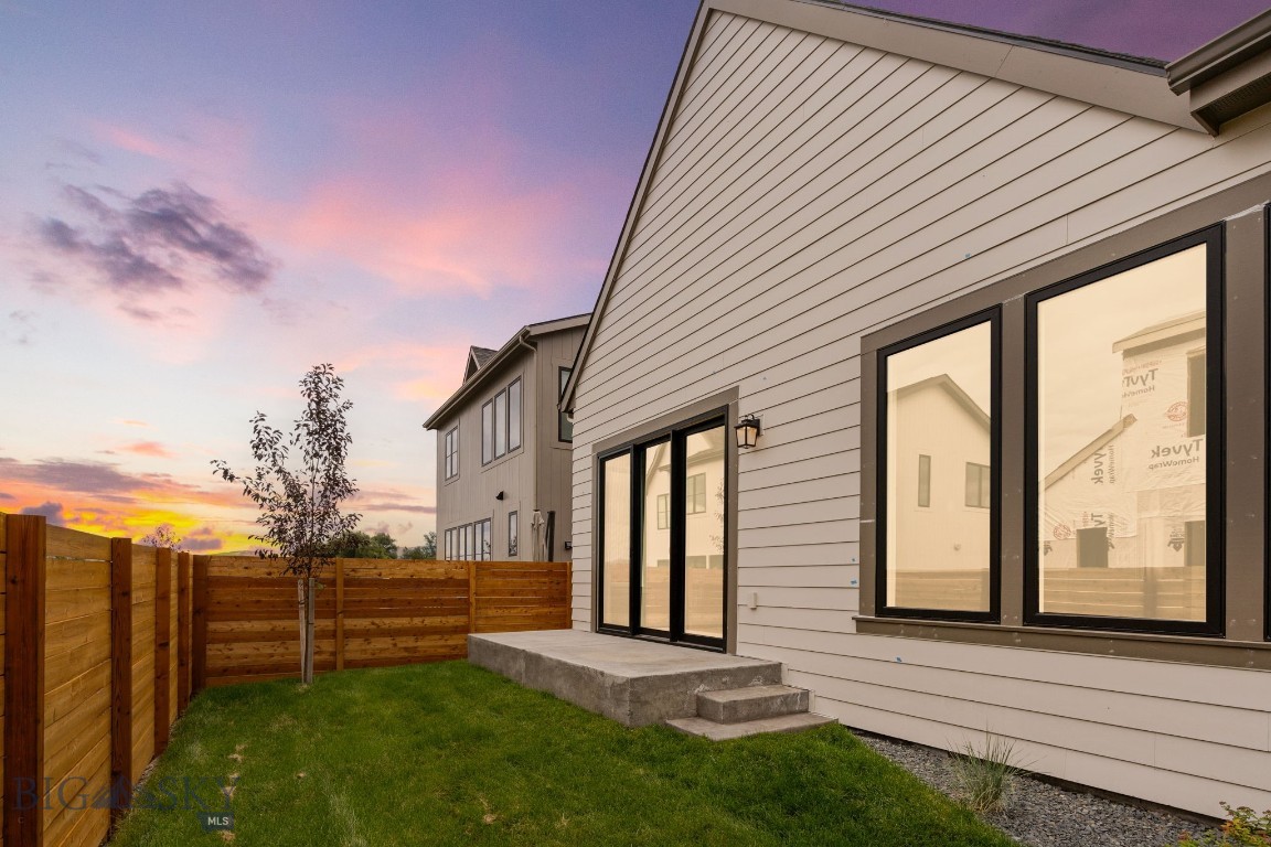 Blackwood Groves - Residential