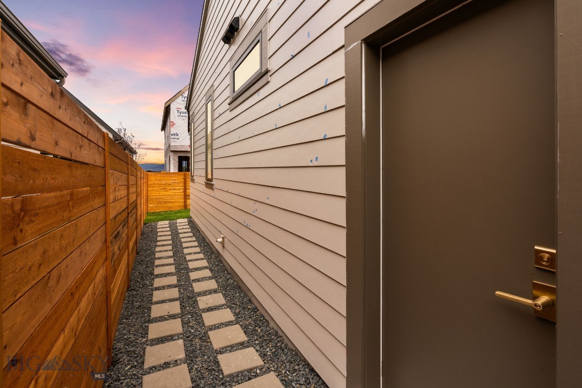 Blackwood Groves - Residential