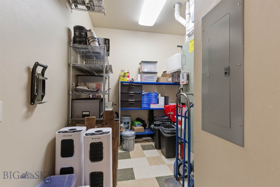 Bozeman, Montana 59715, United States, ,Commercial,Contingent,4915