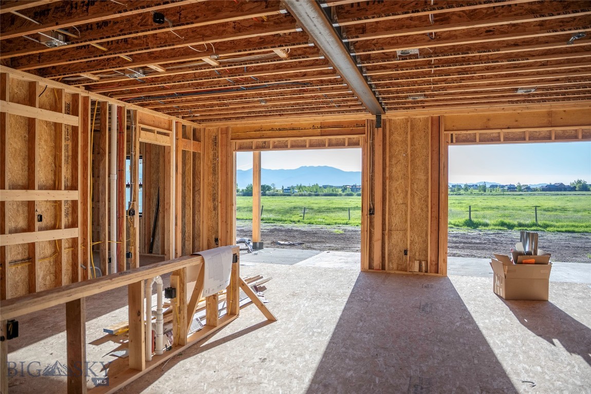 Creekside Meadows - Residential