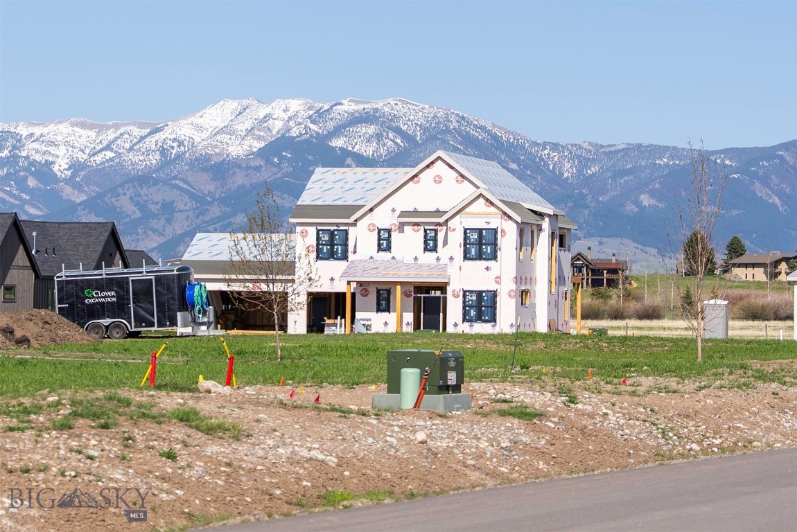 Creekside Meadows - Residential